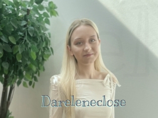 Dareleneclose