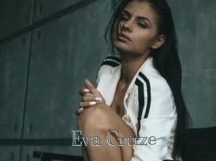 Eva_Cruze