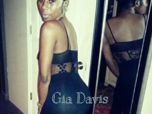 Gia_Davis