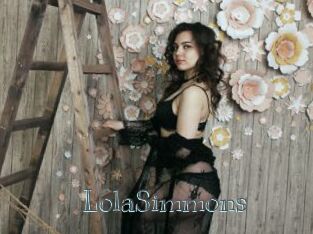 LolaSimmons