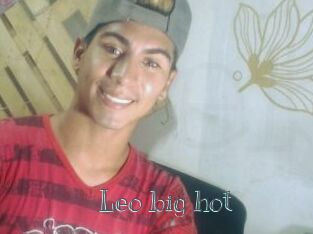 Leo_big_hot