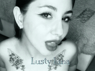 Lusty_luna