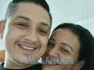 MackAndMia