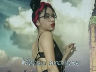 Megan_sexshow