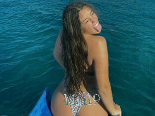 Mia19