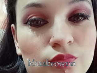 Miaabrownn