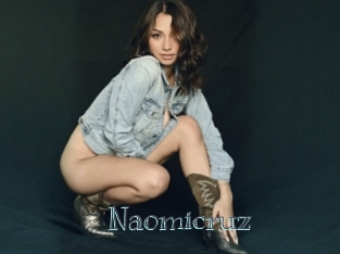 Naomicruz