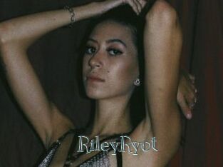 RileyRyot