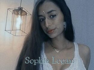 Sophie_Logan