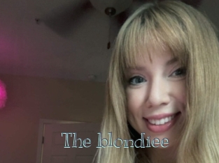 The_blondiee