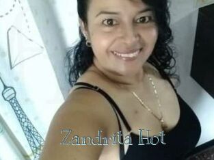 Zandrita_Hot
